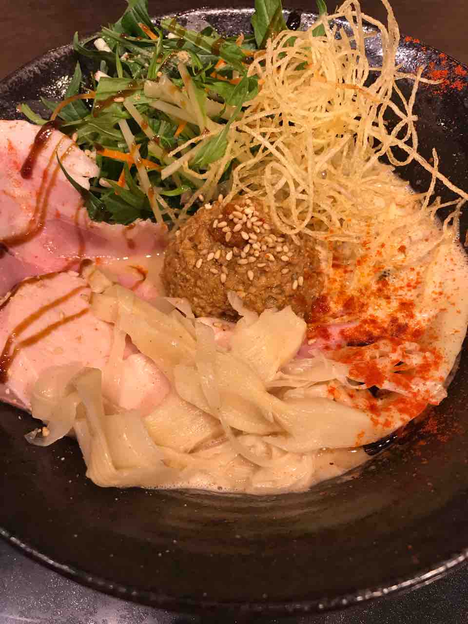 抱きしめ鯛 鯛担麺 肥後橋 大阪グルメ Kの旬の食べ歩き 抱きしめ鯛 鯛担麺 肥後橋 大阪グルメ Kの旬の食べ歩き