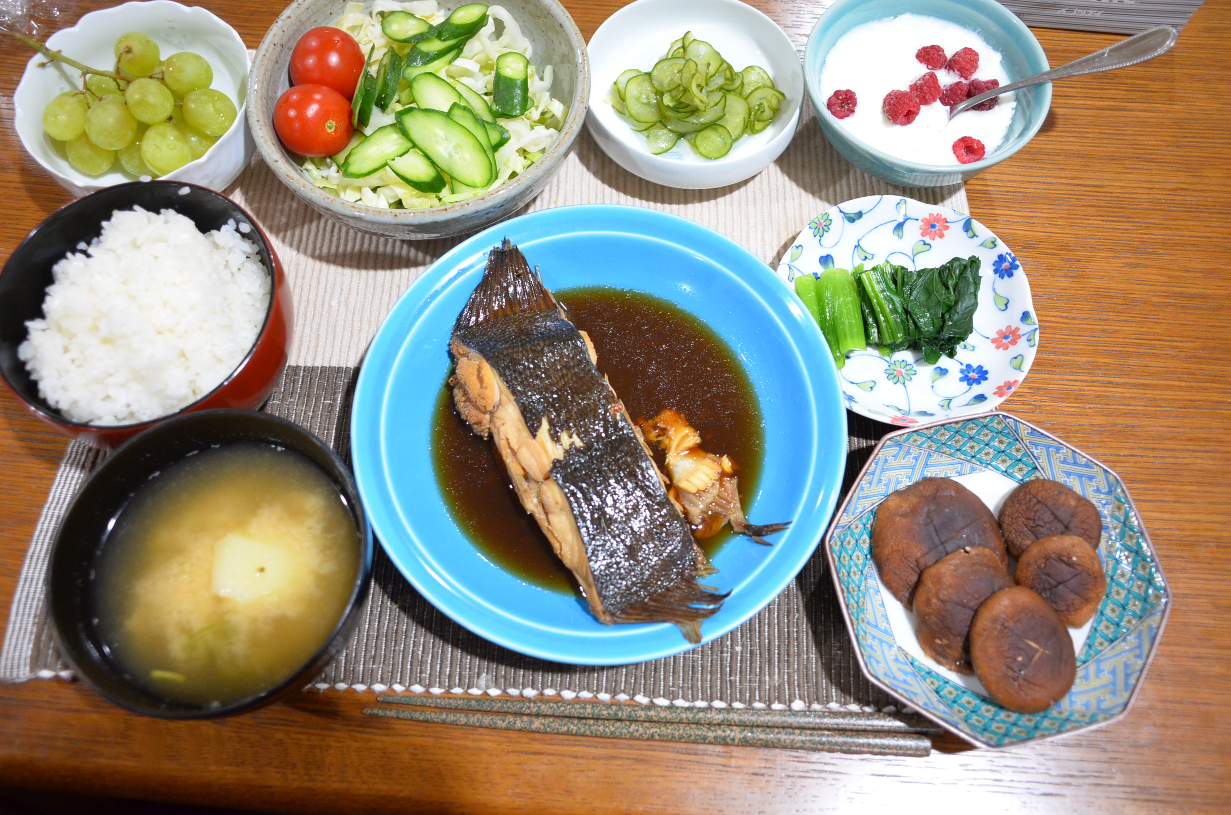 煮魚がいい 1 晩ごはん 本屋のとなりは写真館