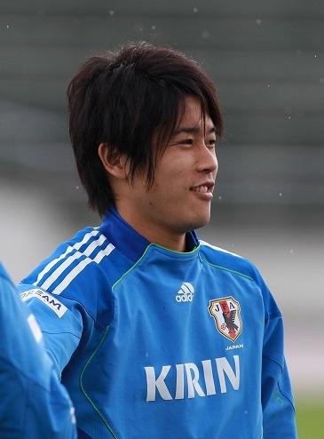 りくえすと 内田篤人 ショートケーキのイチゴは最初に食べる派 それとも最後に食べる派