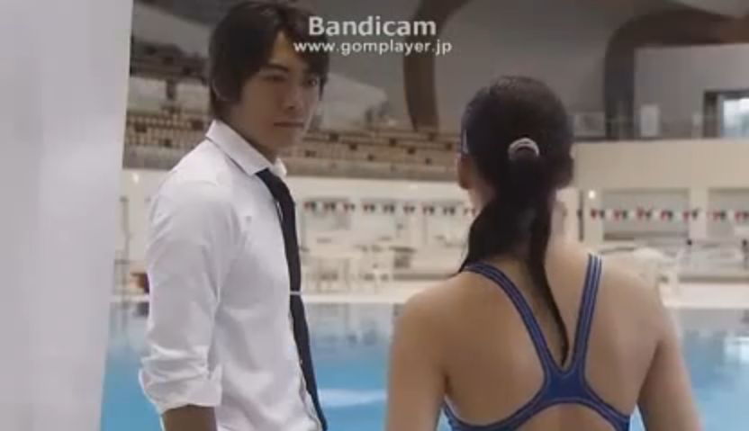 武井咲 水着 動画 Youtubeセクシー動画 写真