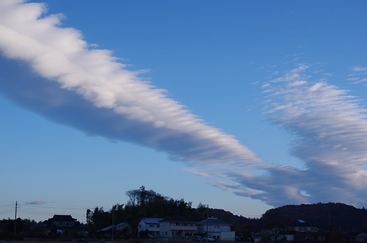 空 猫 イヌ オシャレなカフェのカプチーノ Photoblog Premierquartier ペンタックス写真ブログ 上弦の月 空 猫 イヌ オシャレなカフェのカプチーノ Photoblog Premierquartier ペンタックス写真ブログ 上弦の月
