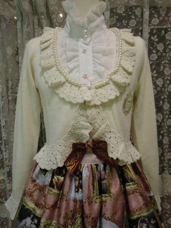 バロックを ～天使が祝福する至福の美術館巡り～柄 ロングフリル