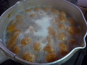 おやつ　ココア団子3