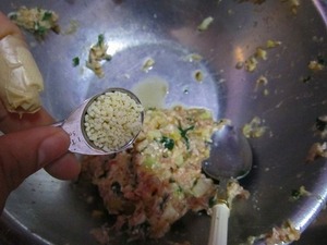 豆腐入り餃子　余ったら