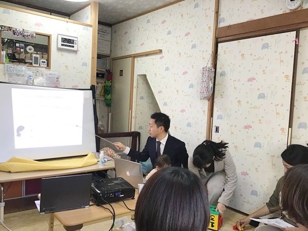 歯科医師 小倉実里さんご夫婦が保育所に歯のお話をしに来てくれました 離乳食インストラクター協会代表理事 保育士 中田馨の 和の離乳食レシピ Blog