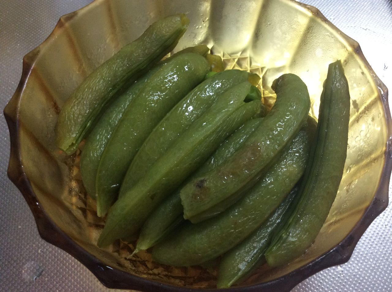 スナップエンドウを湯がきすぎた先は 保育士 離乳食インストラクター中田馨の 和の離乳食レシピ Blog スナップエンドウを湯がきすぎた先は 保育士 離乳食インストラクター中田馨の 和の離乳食レシピ Blog
