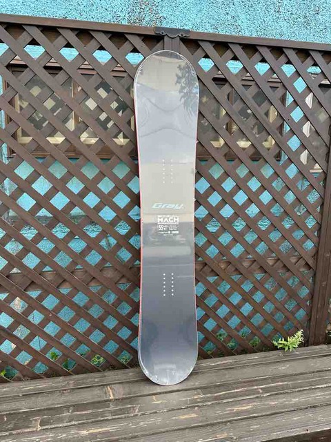 2026-2027】GRAY SNOWBOARDS（グレイ）の魅力とは？カービングから