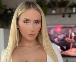 WettMelons Biography, Wiki, Net Worth, Age, Career, Boyfriend and