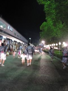 やっさ2011 004