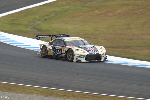 231105SGTMotegiSCornerMutaGR86