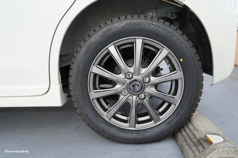 RearClaireBlizzak161110