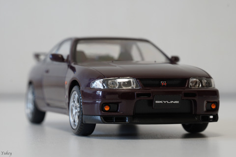 231016R33GTRFrontRight