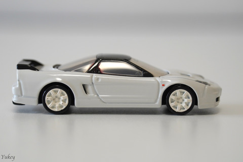 240218TomicaPremiumNSX-R6