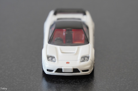 240218TomicaPremiumNSX-R11