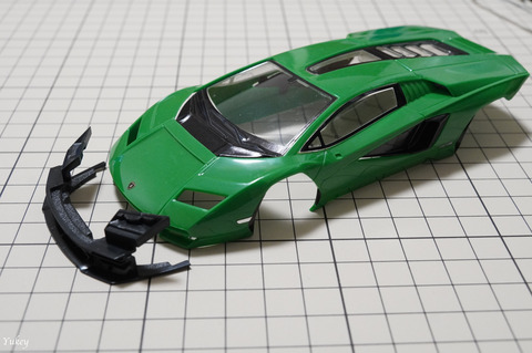 240810LamborghiniCountachLPI800-4AssemblingBodyStickers