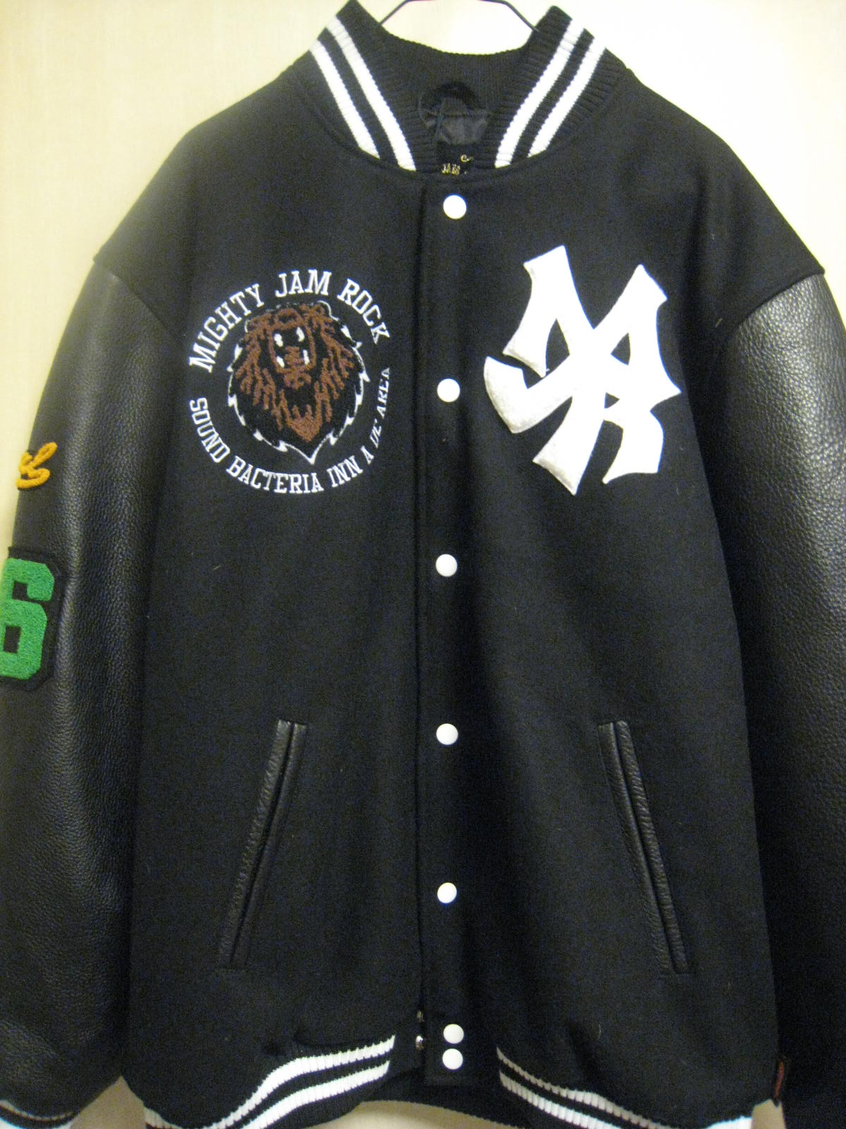 Mighty Jam Rock Mural Lサイズ スタジャン MIGHTY JAM ROCK MURAL スタジャン MJR マイジャ L