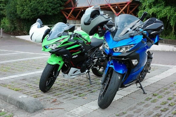 ワイ「バイクで飛ばすぜ」ﾌｩﾝ！ﾎｫﾝ！ﾎｫﾝ！ｵｫﾝ！ｱｫﾝ！