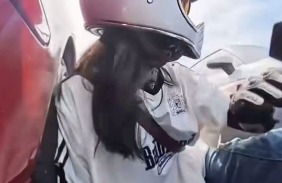 【朗報】バイク女子さん、過失0
