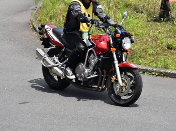 7102c1b2