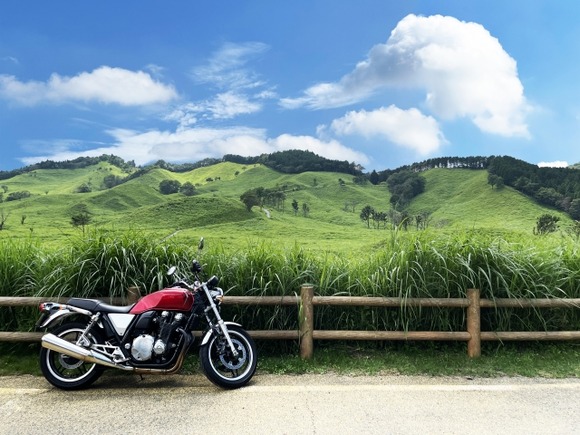 車にバイクを載せて旅行先でバイクに乗るって楽しみ方ｗｗｗｗｗｗ