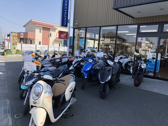 バイク屋にぼったくられた気がしてる