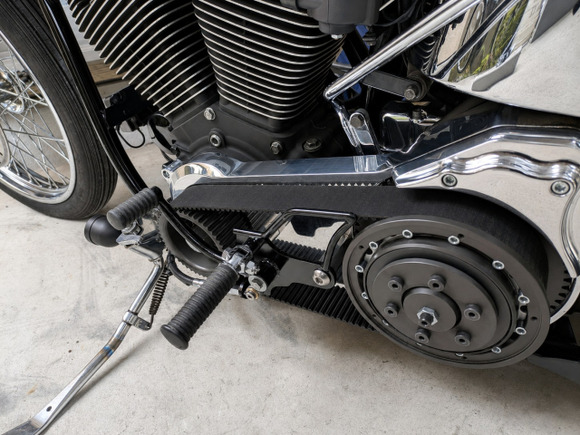 バイクだが信号待ちでN入れてブレーキランプ光らせてないんだが突っ込まれたらワイにも過失ある？