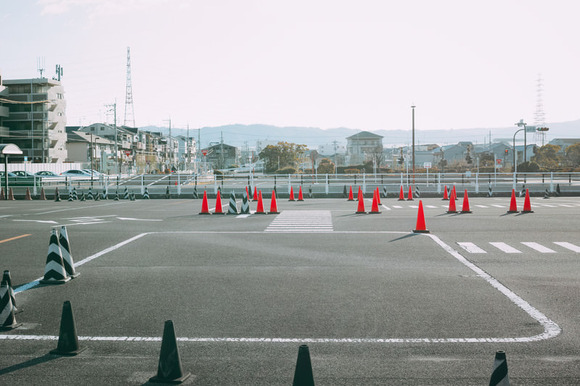 自動車学校の教習指導員してたけど