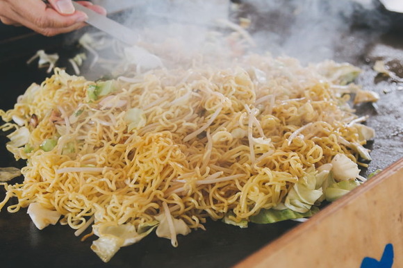 焼きそば専門店って存在しないよな