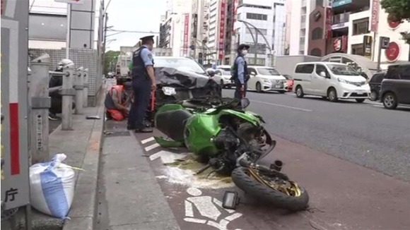 事故ったら大ケガ確定のバイクになぜ乗るの？