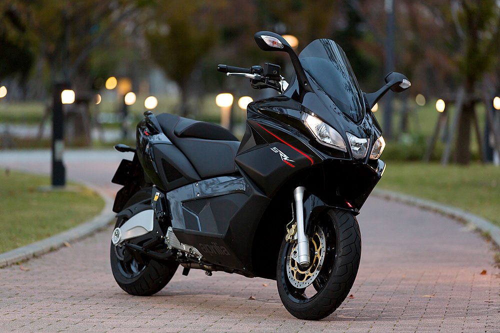 ビックスクーターって言うバイク乗りに妬み嫌われてるバイク バイク速報