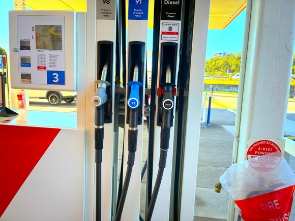 ガソリン価格高騰、アメリカでは日本の2倍以上も