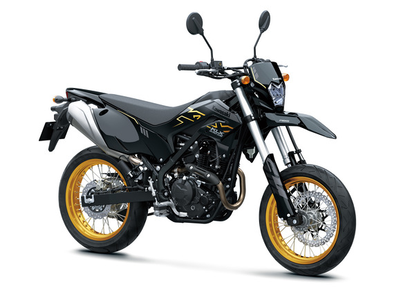 カワサキ、新型スーパーモタード「KLX230SM」を10月15日に発売