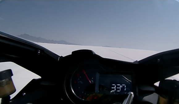 カワサキ、「Ninja H2」が世界最速の337.064km/hを達成した動画を公開