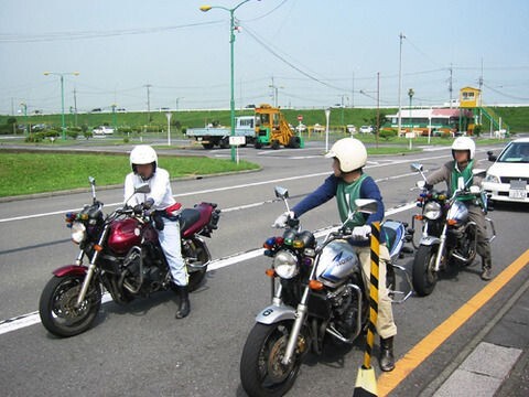 バイク教習キツすぎて諦めた