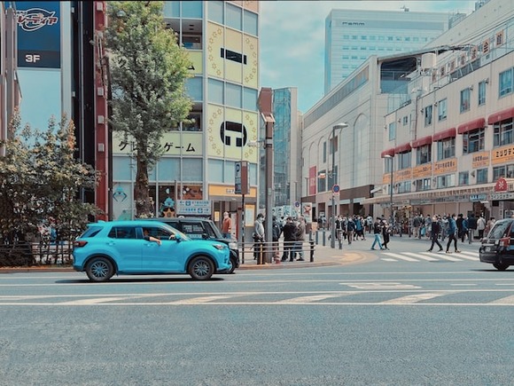 ぼく「車が怖いからバイクに変えました」周りの人「そっちの方が危なくない？」