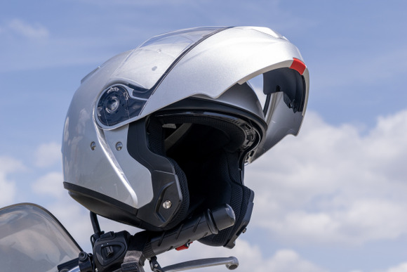 バイクのヘルメットで迷ってるんだけど