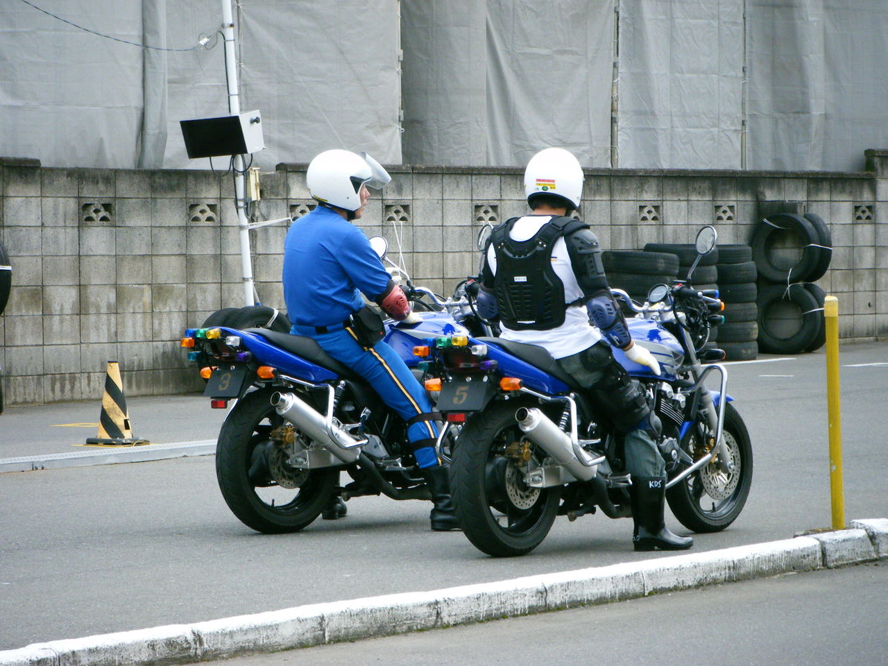 バイクの卒検落ちたったワイをみんなで励ますスレ : バイク速報