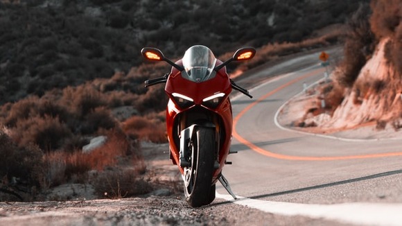 海外メーカーのバイクってちょっと乗ってみたいんだけどさ