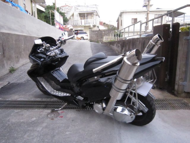 何でビッグスクーターの文化って一瞬で消えたの バイク速報 何でビッグスクーターの文化って一瞬で消えたの バイク速報