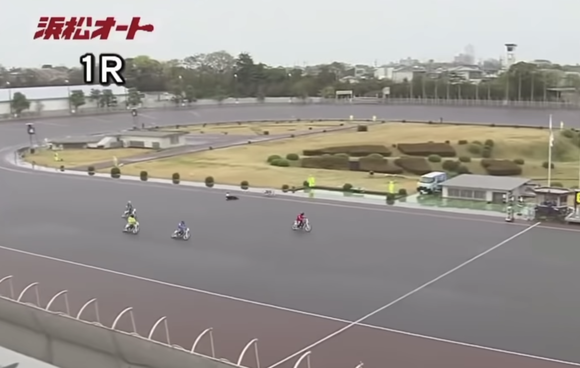 【速報】浜松オートレース事故、競走車と衝突した従業員が死亡