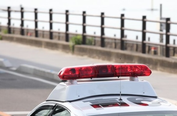 警察官が時速141キロでパトカーを運転し減給処分に「パトカーの性能を試したかった」