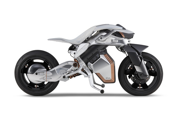 ヤマハ、自律走行モビリティ「MOTOROiD2」コンセプトモデルを世界初公開