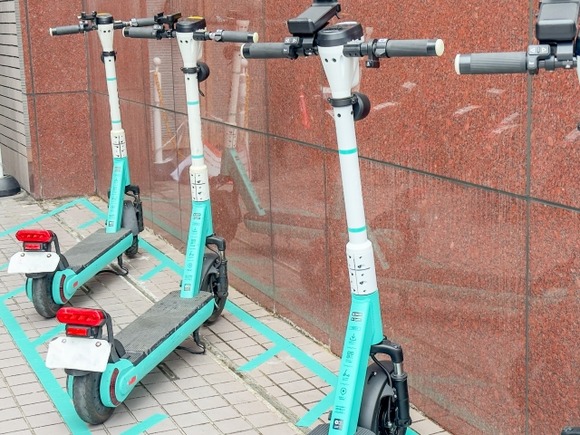 国「原付、自転車めちゃくちゃ規制します。でもLuupは大丈夫です」