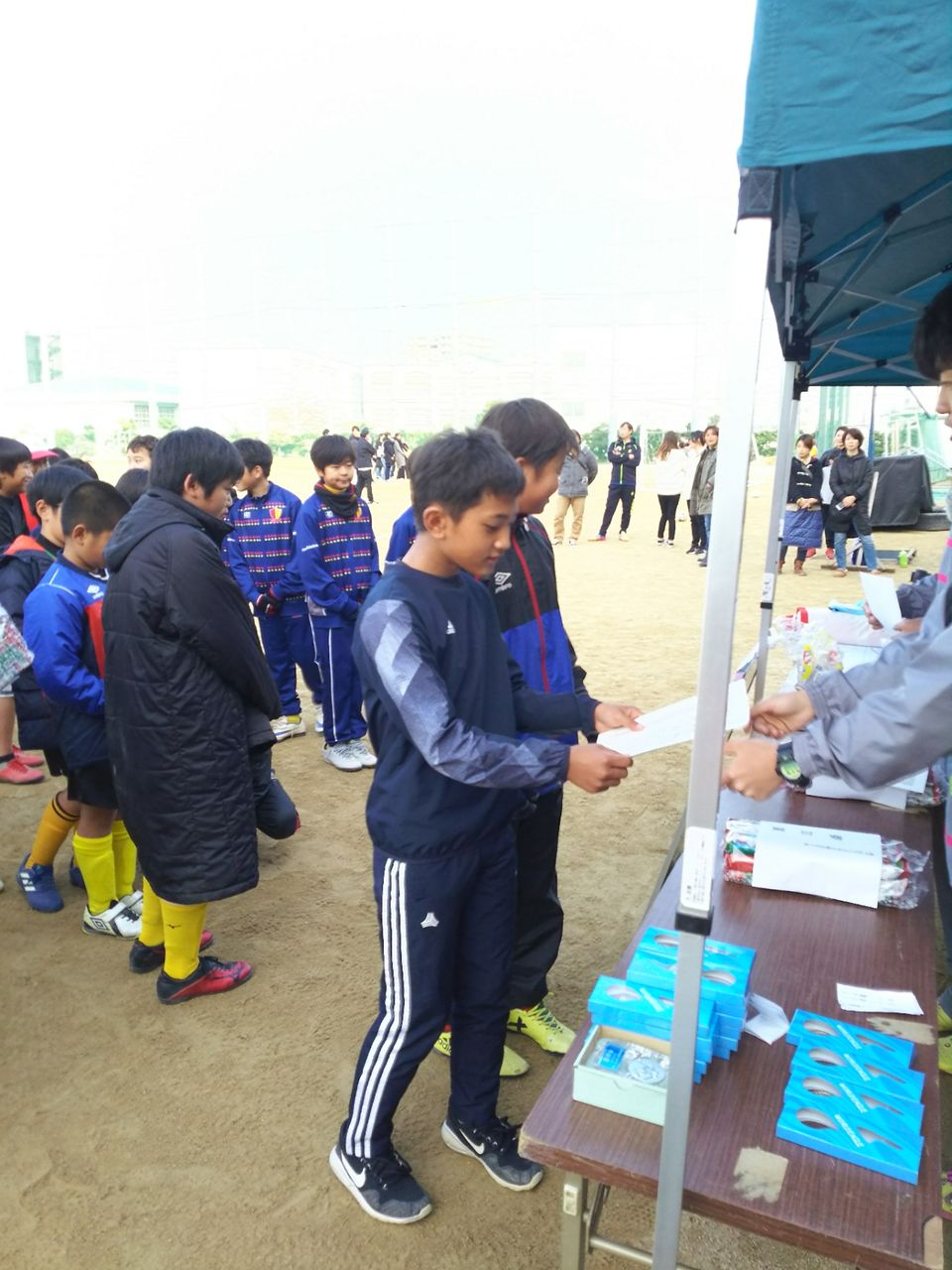 阿倍野クリスマスカップ 連盟4年生大会 西成梅南scスタッフブログ 阿倍野クリスマスカップ 連盟4年生大会 西成梅南scスタッフブログ