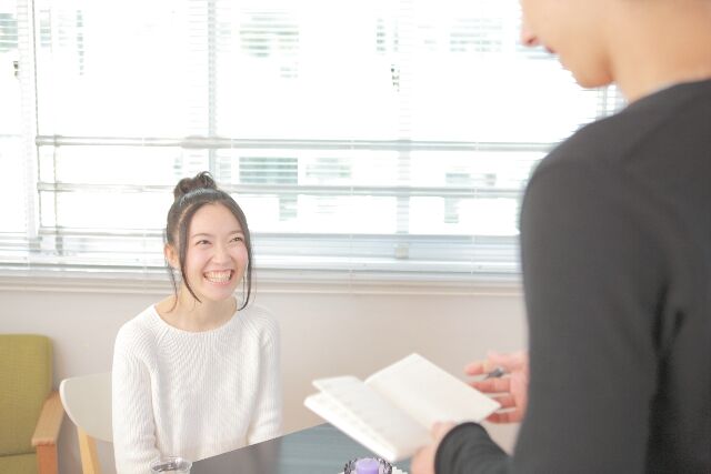 学生6 000人に聞いた テスト期間中のバイト どうしてる バイト先の反応には男女差が判明 Lineバイト Magazine