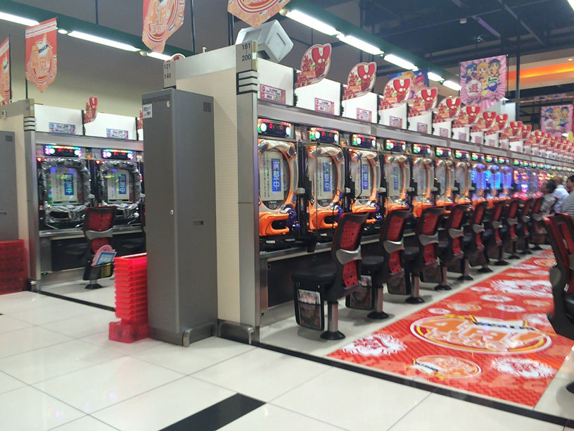 画像あり 牙狼殴打事件があったやすだ八潮店が翌日も通常営業してる件 パチスロでバケ5連爆死は世界共通まとめ 画像あり 牙狼殴打事件があったやすだ八潮店が翌日も通常営業してる件 パチスロでバケ5連爆死は世界共通まとめ
