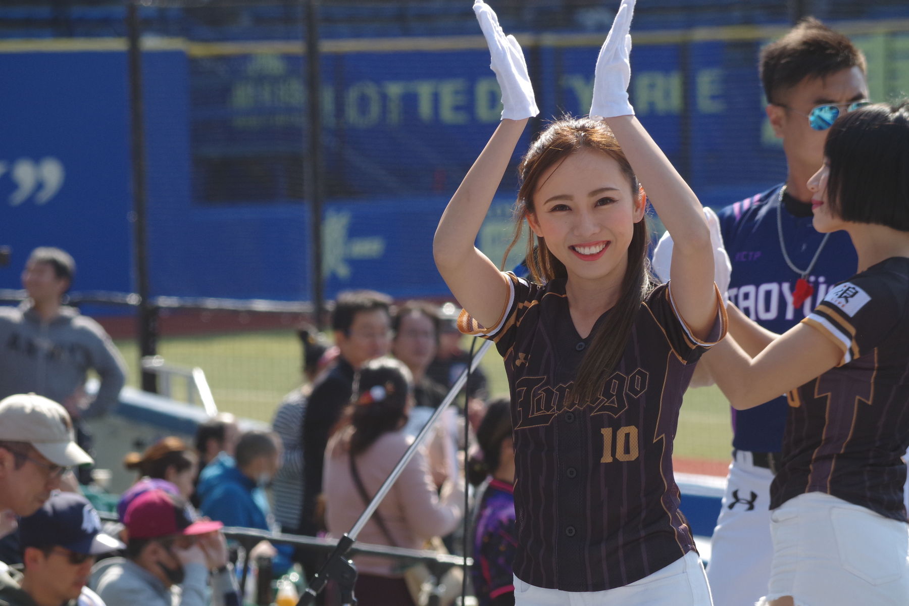 台湾のプロ野球の応援に度肝を抜かれました 爆走357