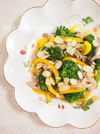 豚肉と彩野菜のレモンガーリック炒め2