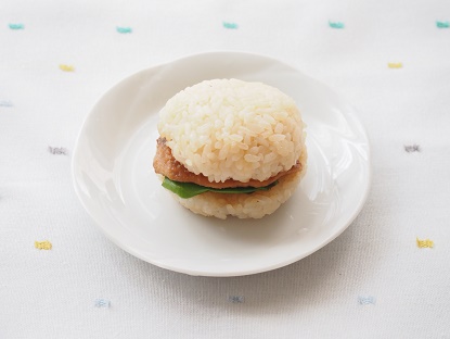 マカロンおにぎり茶色完成2ブログ