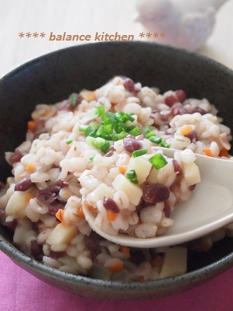 小豆と里いもの押し麦リゾット３